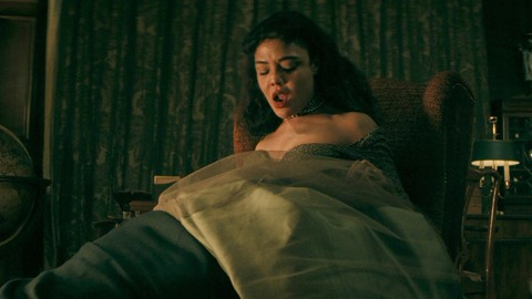 Pic: Tessa Thompson in Hedda (2025)
