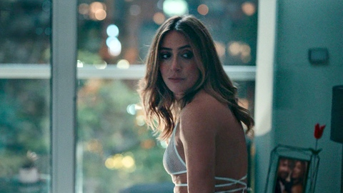 Pic: Verónica Orozco in Just Alice