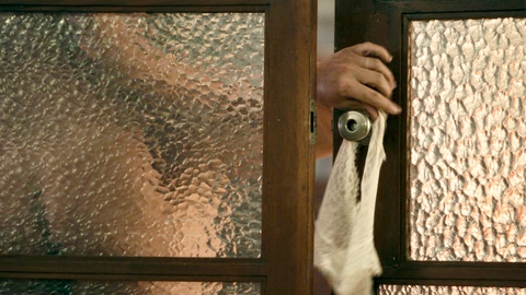 Pic: Verónica Orozco in Just Alice