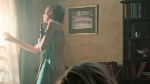 Pic: Embeth Davidtz in Don't Let's Go to the Dogs Tonight (2025)