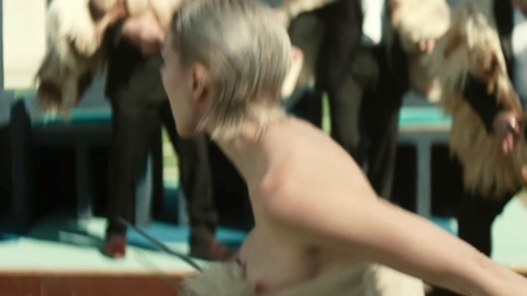 Pic: Julia Fox in HIM