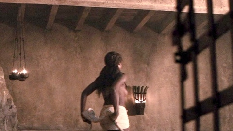 Pic: Tenika Davis in Spartacus: House of Ashur