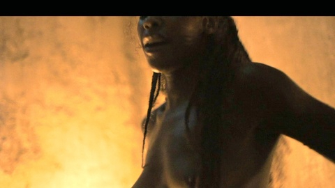 Pic: Tenika Davis in Spartacus: House of Ashur