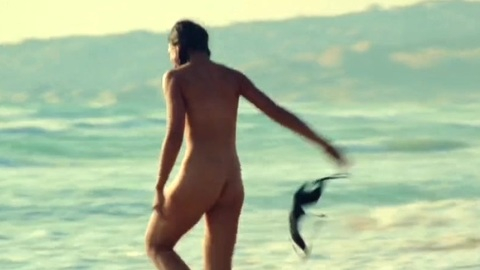 Pic: Siu Nguyen in High Season