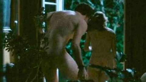 Pic: Billie Blain in Cassandre