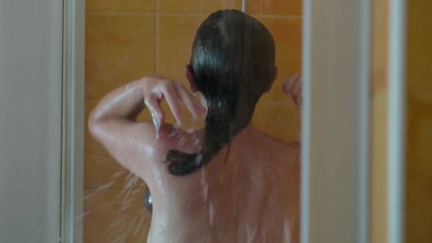 Pic: María Vázquez in Little Loves