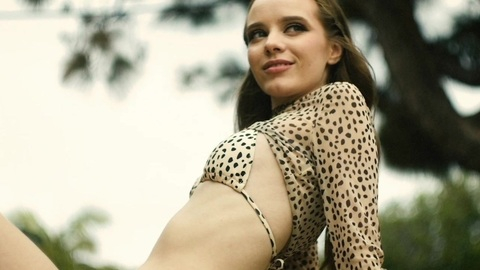 Pic: Iryna Kudashova in Pretty Miss Lolly