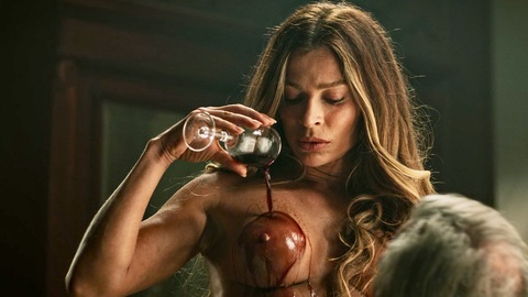 Pic: Grazi Massafera in Madam Beja