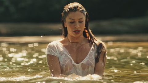 Pic: Grazi Massafera in Madam Beja