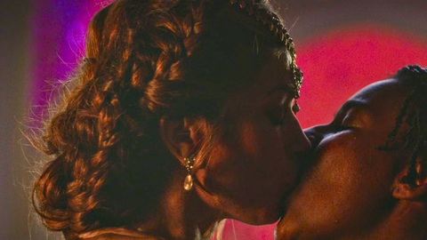 Pic: Grazi Massafera in Madam Beja