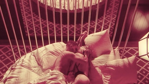 Pic: Pascale Arbillot in Cash Queens