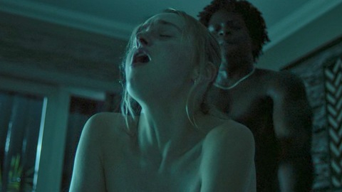 Pic: Miriam Petche in Industry (2020)