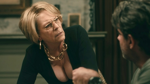 Pic: Jamie Lee Curtis in Scarpetta