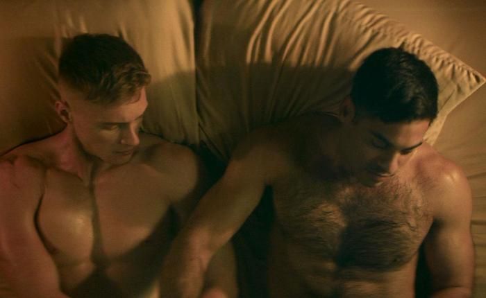 Here Are The Nude And Gay Scenes In The Netflix Series 'Boots' With Miles Heizer