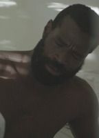 Tunde Adebimpe