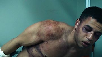 RigThe-01x02-Demba-MrMan-UHD-01_large_thumbnail_3_override.jpg?quality=80&1715468784&width=360&s=2e3c414cc864a71ccf44e956d7fb04e071bf490d96f257908822ebca8939681d