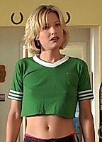 Celebrity: Joey Lauren Adams