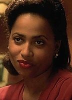 Celebrity: Lisa Nicole Carson