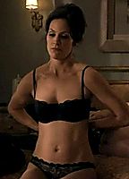 Celebrity: Annabeth Gish