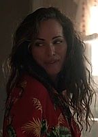 Celebrity: Kristin Minter