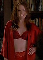 Celebrity: Julianne Moore