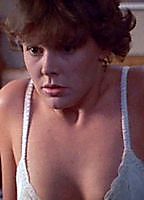 Celebrity: Amanda Bearse