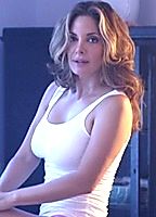 Celebrity: Alex Meneses
