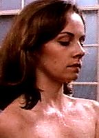 Celebrity: Dianne Hull
