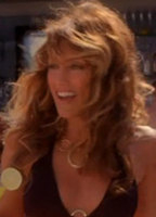 Jennifer Esposito