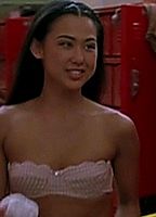 Celebrity: Nicole Bilderback