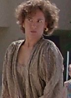 Celebrity: Laurie Metcalf