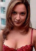 Celebrity: Larissa Gomes