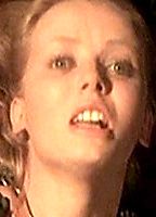 Celebrity: Eva Carson