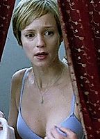 Celebrity: Laura Regan