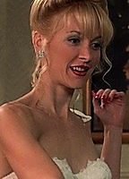 Celebrity: Mia Cottet