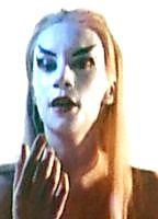 Celebrity: Lynn Lyon