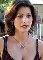 Celebrity: Elizabeth Alvarez