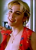 Celebrity: Melina Petriela