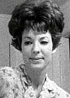 Celebrity: Lynn Carlin