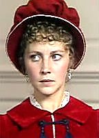 Celebrity: Amanda Boxer
