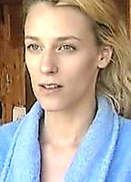 Celebrity: Viviane Bartsch