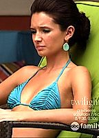 Celebrity: Alice Greczyn