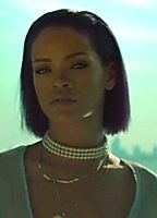 Celebrity: Rihanna 