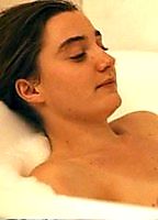 Celebrity: Nina Meurisse