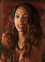 Celebrity: Amber Stevens