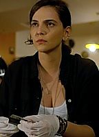 Celebrity: Tainá Müller