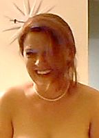 Celebrity: Starina Johnson