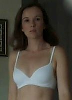Celebrity: Claire van der Boom