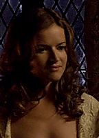 Celebrity: Joanne King