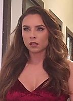 Celebrity: Nicole Lyn